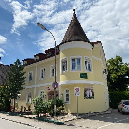 Gaestehaus Auerhahn Vöcklabruck Esterno foto